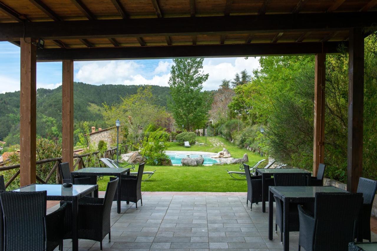 Borgo I Tre Baroni - Spa Suites & Resort Poppi Kültér fotó