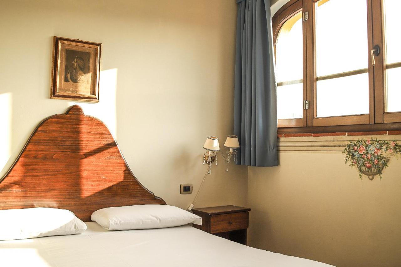 Borgo I Tre Baroni - Spa Suites & Resort Poppi Kültér fotó