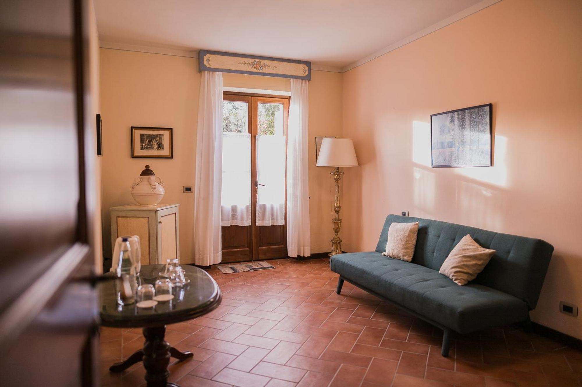 Borgo I Tre Baroni - Spa Suites & Resort Poppi Kültér fotó