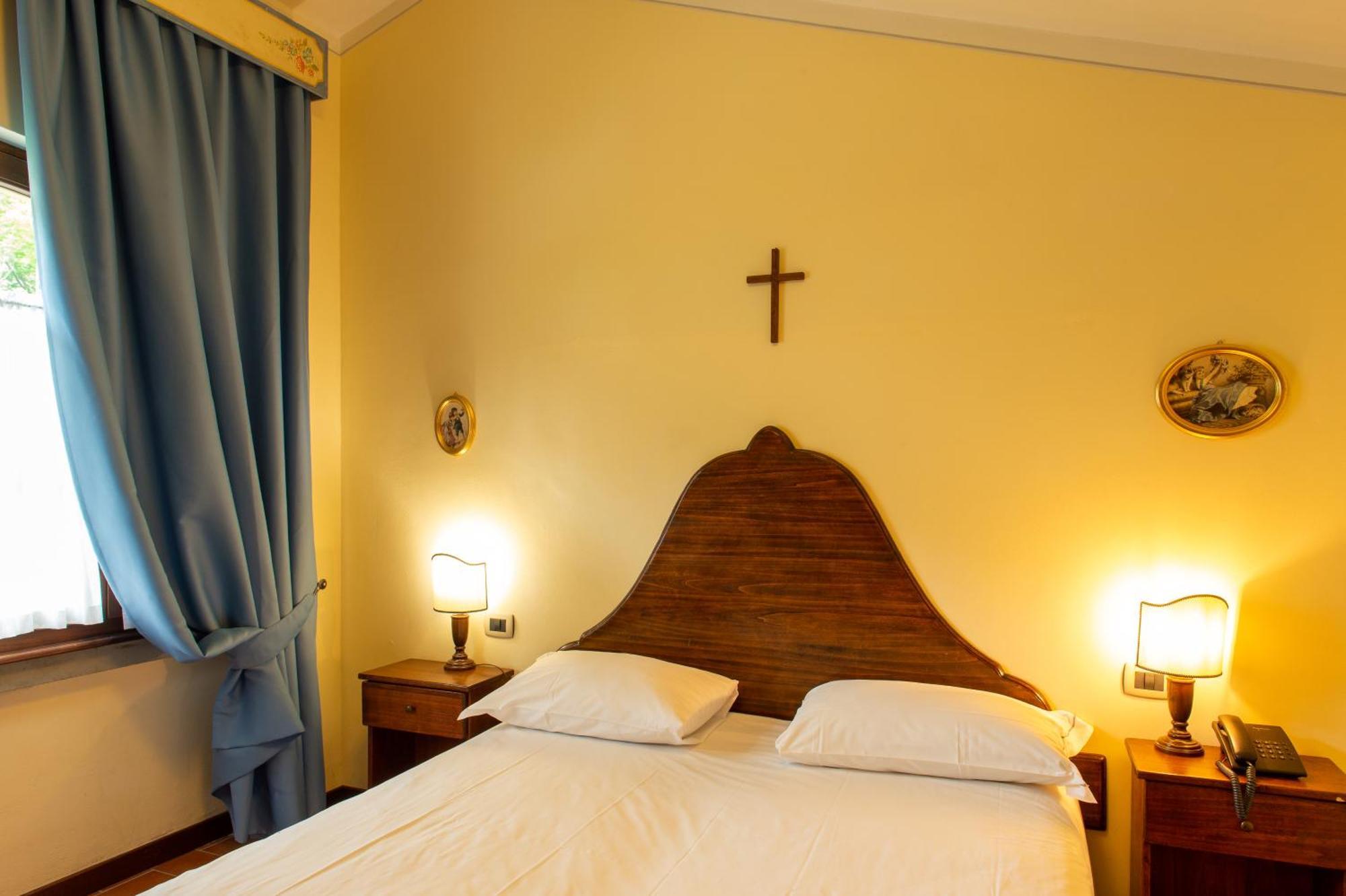 Borgo I Tre Baroni - Spa Suites & Resort Poppi Szoba fotó